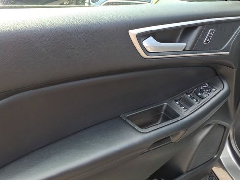 Certified 2023 Ford Edge SEL AWD/4WD image 11