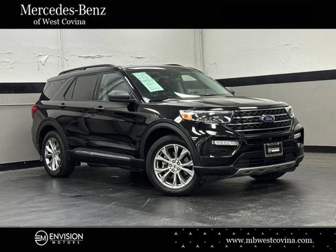 Used 2020 Ford Explorer XLT w/ Equipment Group 202A RWD image 1