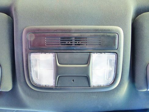 Used 2020 Honda Civic Sport image 25