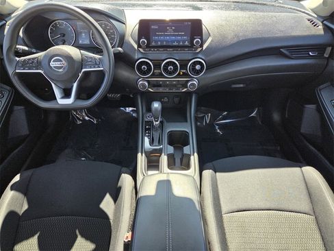 Used 2023 Nissan Sentra S image 8