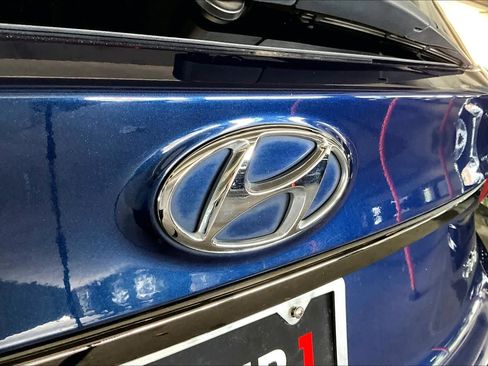Used 2020 Hyundai Santa Fe Limited FWD image 30