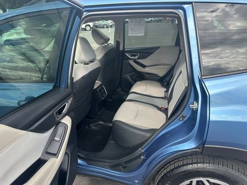 Used 2020 Subaru Forester Premium AWD/4WD image 14