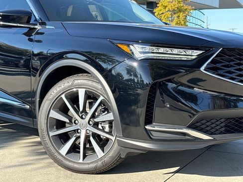 Used 2025 Acura MDX w/ Technology Package image 9
