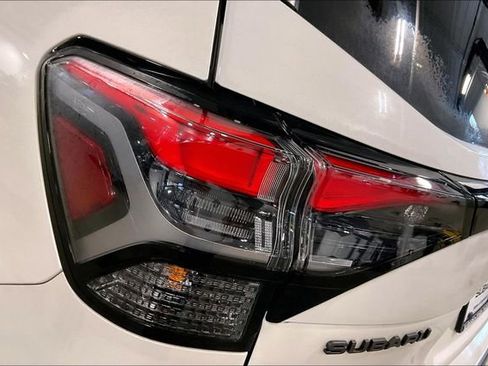 Used 2025 Subaru Forester Premium image 29