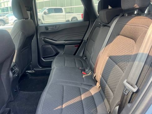 Used 2024 Ford Escape Active AWD/4WD image 16