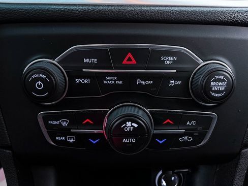 Used 2019 Dodge Charger GT w/ Blacktop Package image 22