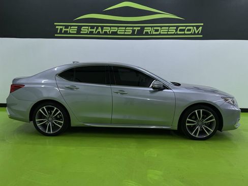 Used 2020 Acura TLX V6 SH-AWD w/ Technology Pkg image 11