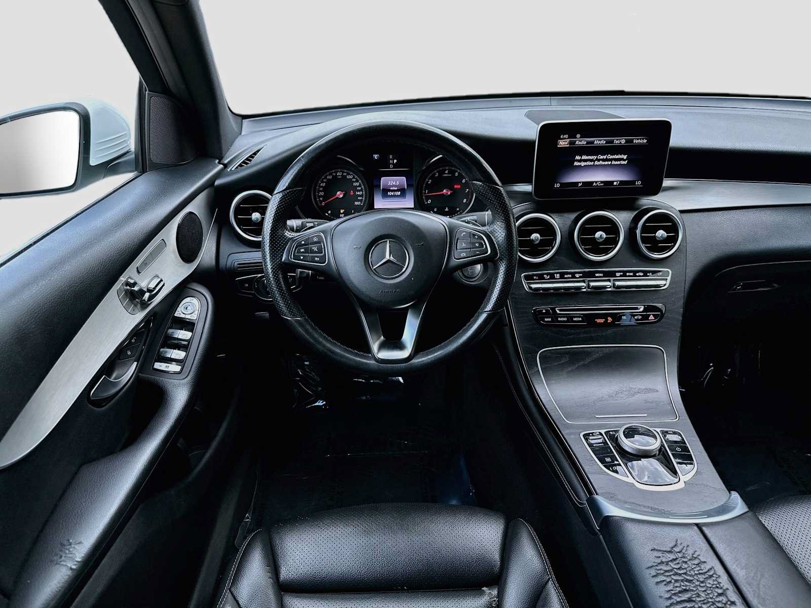 Used 2019 Mercedes-Benz GLC 300 image 22