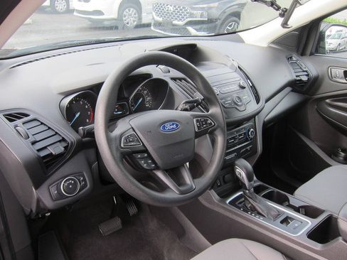 Used 2019 Ford Escape S FWD image 6