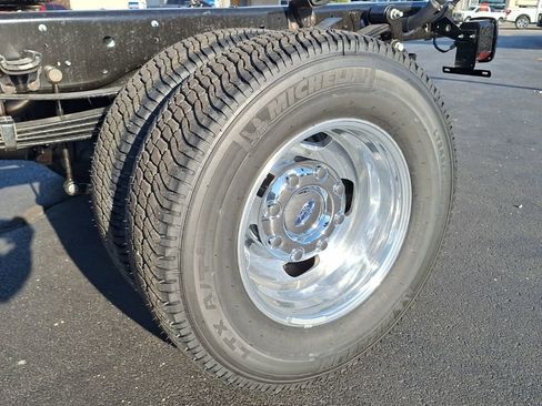 New 2026 Ford F350 XL w/ XL Chrome Package AWD/4WD image 26