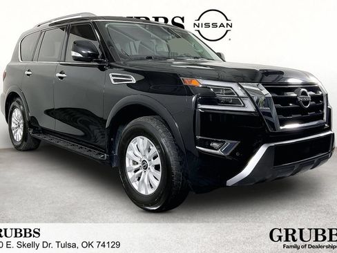 Used 2024 Nissan Armada SV AWD/4WD image 1