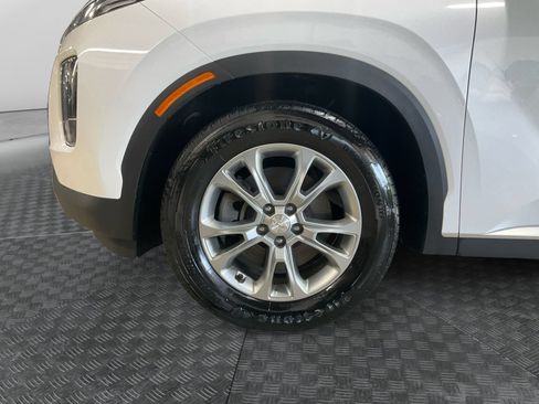 Used 2021 Hyundai Palisade SE AWD/4WD image 16