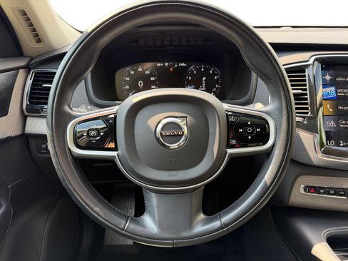 Used 2022 Volvo XC90 T6 Inscription w/ Climate Package AWD/4WD image 11