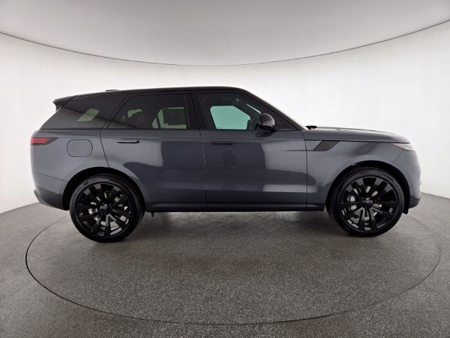 New 2026 Land Rover Range Rover Sport SE AWD/4WD image 6