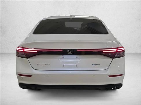 Used 2024 Honda Accord EX-L image 6
