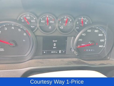 Used 2020 Chevrolet Silverado 1500 Custom w/ Custom Convenience Package RWD image 13