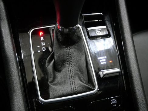 Used 2023 Jeep Compass Limited w/ Elite Group image 24