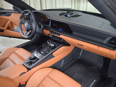 Used 2026 Porsche 911 Targa 4 GTS image 23