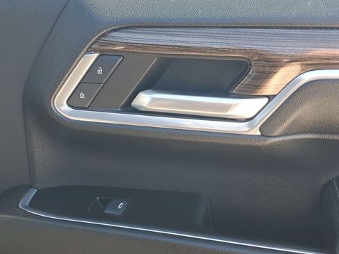 Certified 2024 Chevrolet Silverado 2500 LT image 47