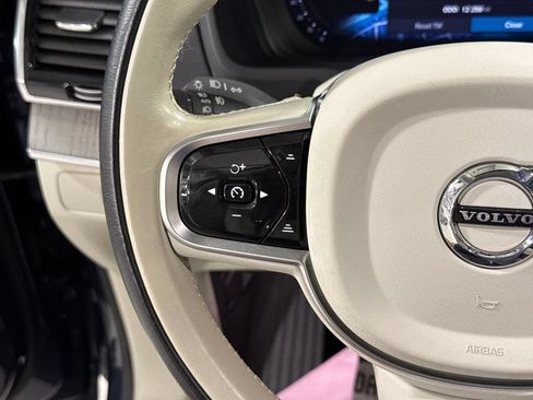 Certified 2025 Volvo XC90 B6 Plus AWD/4WD image 12