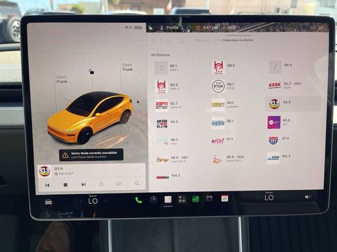 Used 2026 Tesla Model Y 2WD image 22