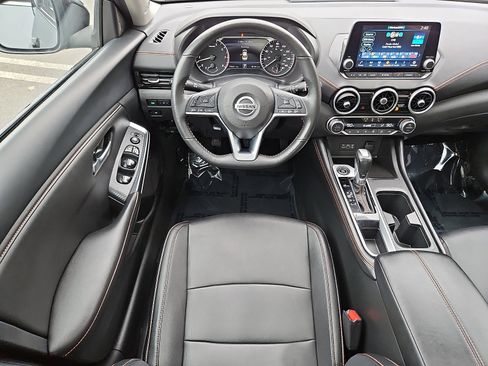 Certified 2023 Nissan Sentra SR w/ SR Premium Package image 11