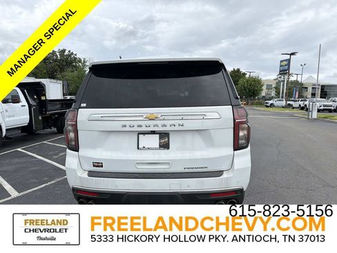 Used 2024 Chevrolet Suburban Premier AWD/4WD image 4