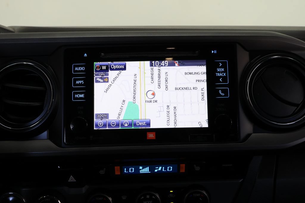 Used 2016 Toyota Tacoma TRD Sport AWD/4WD image 34