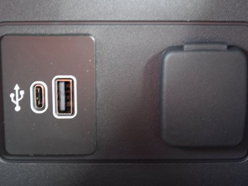 New 2026 Ford Explorer Active w/ Active Comfort Package image 16