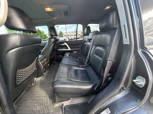 Used 2013 Toyota Land Cruiser AWD/4WD image 26