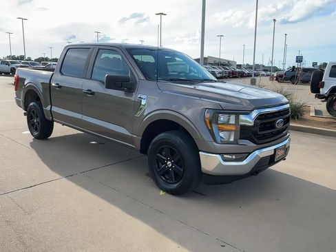 Used 2023 Ford F150 XLT AWD/4WD image 2