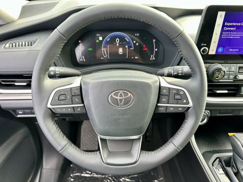 New 2026 Toyota Grand Highlander XLE image 32