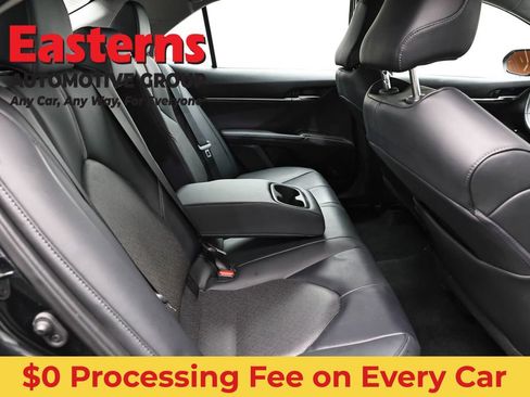 Used 2022 Toyota Camry XLE FWD image 23