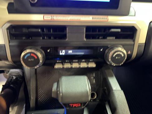 Certified 2024 Toyota Tacoma TRD Sport AWD/4WD image 12