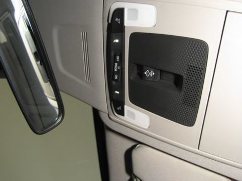 Certified 2024 Honda CR-V EX image 8