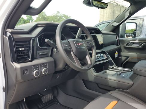 New 2026 GMC Sierra 2500 AT4 w/ AT4 Premium Plus Package AWD/4WD image 21