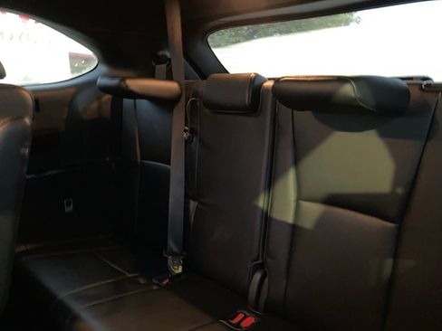 Used 2023 Toyota Highlander XSE image 12