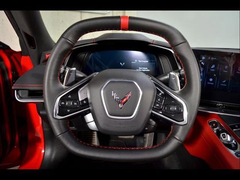 Used 2024 Chevrolet Corvette Stingray Preferred Conv w/ Z51 Performance Package RWD image 15