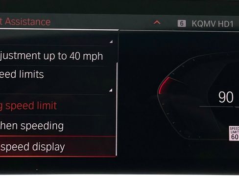 Used 2022 BMW 330i Sedan w/ M Sport Package image 28