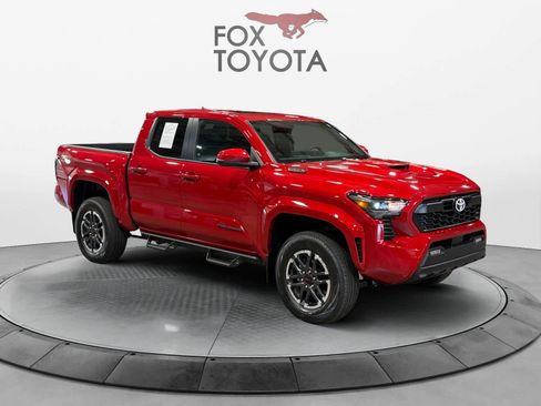 Used 2024 Toyota Tacoma TRD Sport image 8