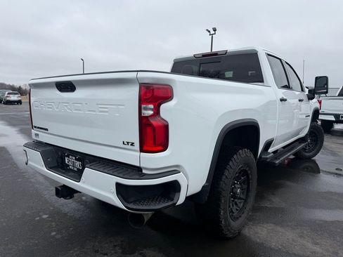 Used 2022 Chevrolet Silverado 2500 LTZ w/ LTZ Plus Package image 5