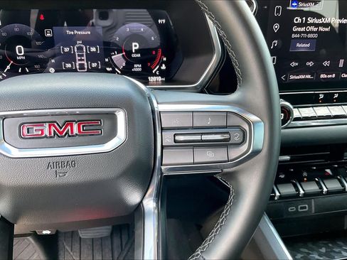 Used 2025 GMC Canyon Elevation w/ Convenience Package RWD image 24