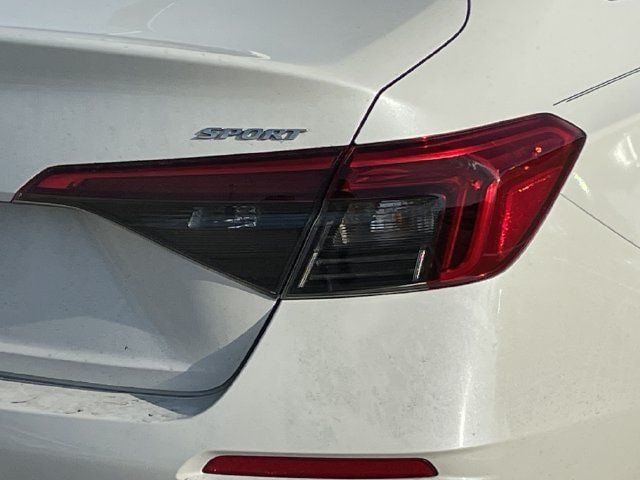 Used 2023 Honda Civic Sport image 6