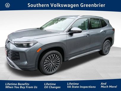 New 2025 Volkswagen Tiguan S w/ 18" Wheel Package