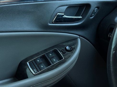Used 2014 Chevrolet Impala LT w/ Convenience Package FWD image 20
