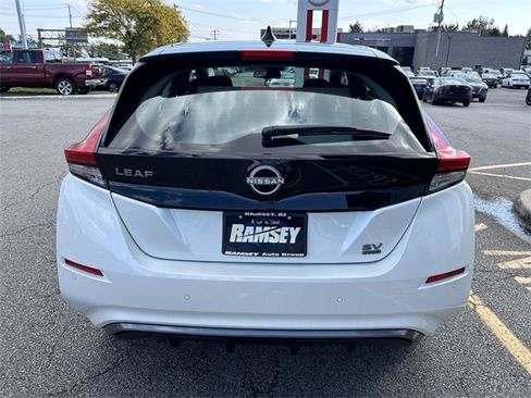 Used 2024 Nissan Leaf SV Plus image 15