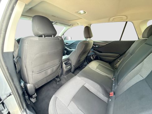 Used 2020 Subaru Outback Premium image 22