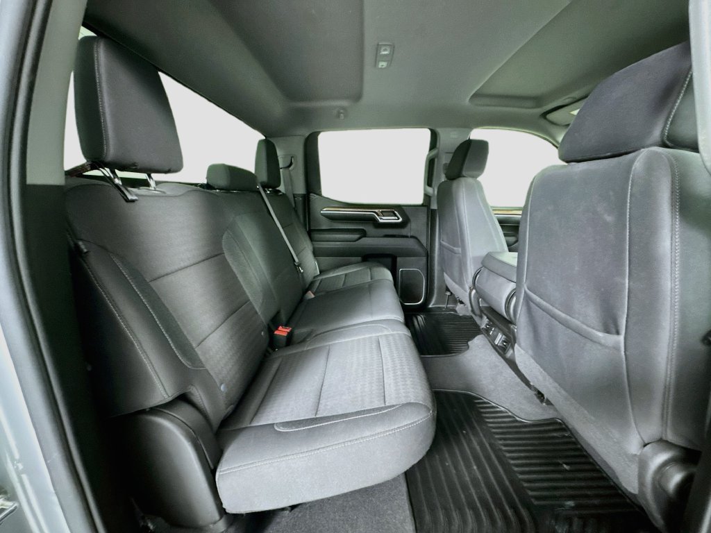 Used 2024 Chevrolet Silverado 1500 RST AWD/4WD image 27