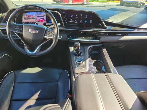Used 2023 Cadillac Escalade Sport image 9
