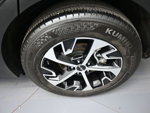 Certified 2023 Kia Sportage EX AWD/4WD image 15